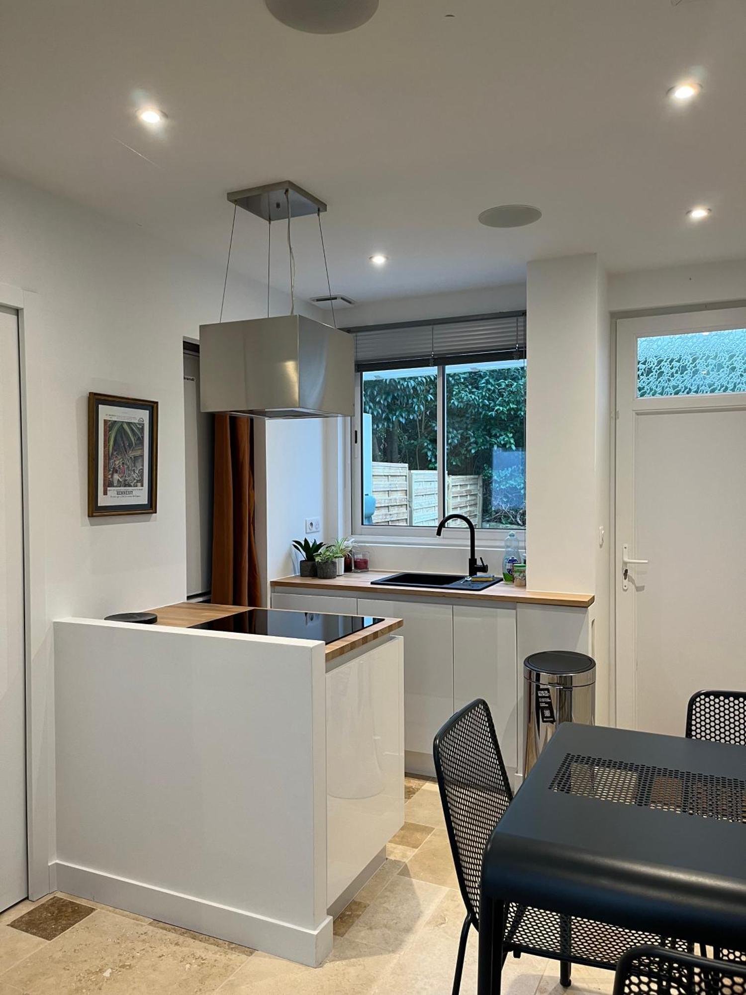 Loft Avec Terrasse Et Jardin Apartment อองกูแลม ภายนอก รูปภาพ